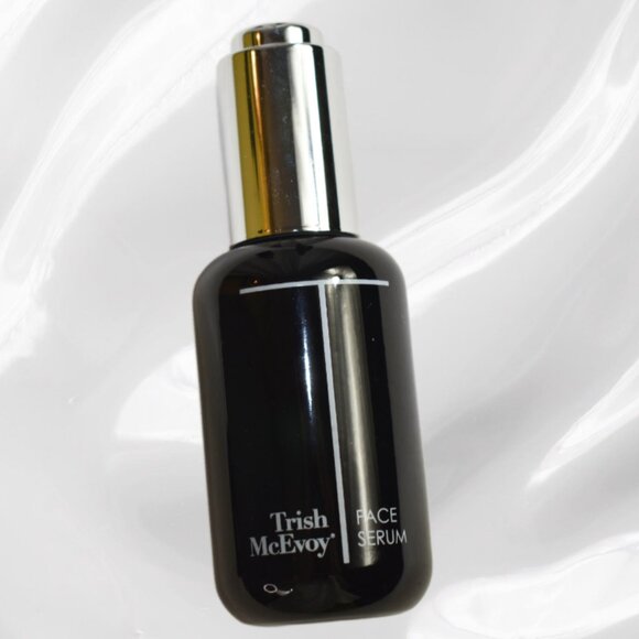 Trish McEvoy Four Piece Skin Care Product Set (NWOB) - Picture 3 of 11